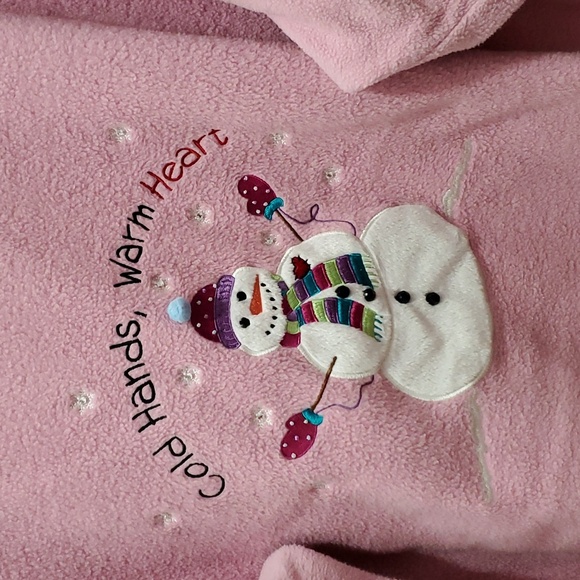 Cozy women's plus sizesweatshirt w/ snowman - Picture 2 of 5